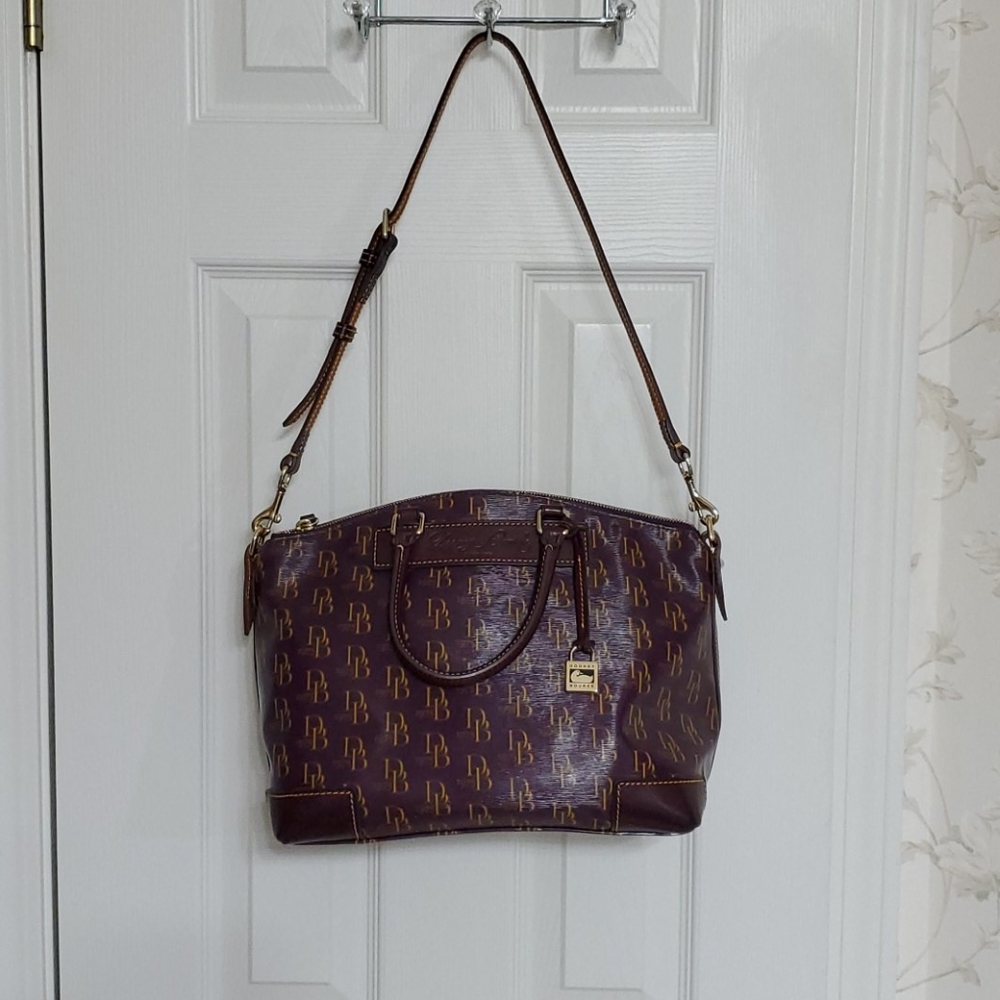 Dooney & Bourke Purse